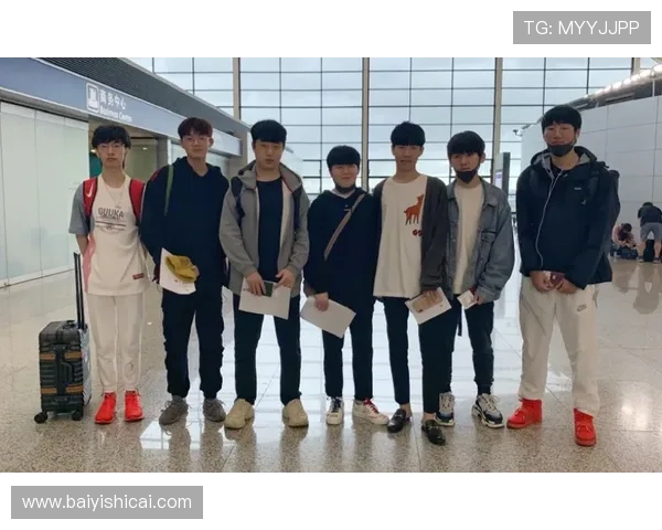 赛后复盘分析：FPX与IG对局中的战术意识与团队配合探讨