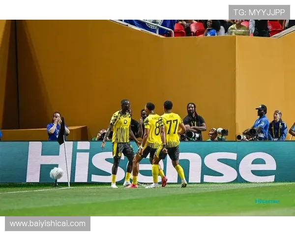 巴萨与多特精彩对决集锦回顾球迷不容错过的激烈时刻