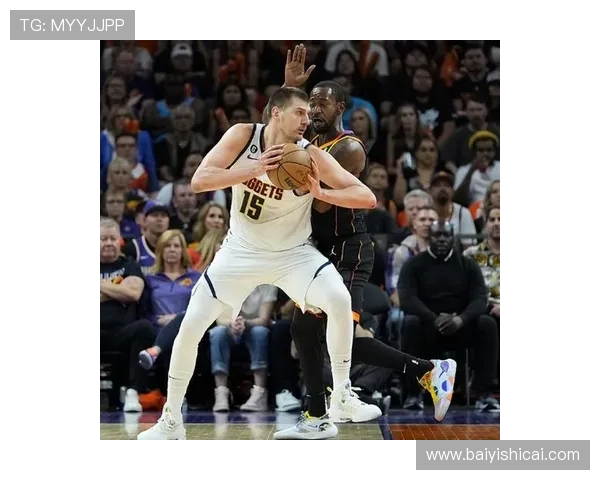 布鲁克洛佩斯:从篮筐之下的巨人到NBA全能战士的蜕变之路 布鲁克洛佩斯:从篮筐之下的巨人到NBA全能战士的蜕变之路